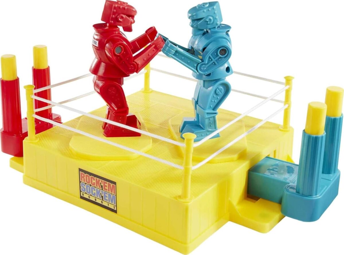 Mattel Games Rock 'Em Sock 'Em Robots Kids Game, Red Rocker vs Blue Bomber, Knock His Block Off